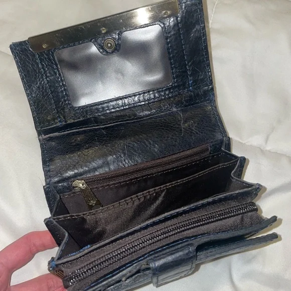 Patricia Nash Black Leather Satchel with Floral Embroidery and Matching Wallet - Picture 10 of 14